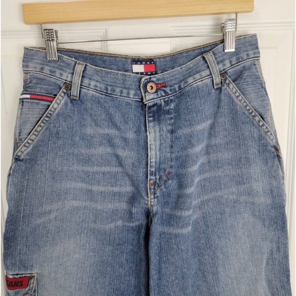 Vintage TOMMY HILFIGER Men's Size 30X30 Medium Wash Baggy Denim Carpenter Jeans - Picture 2 of 11